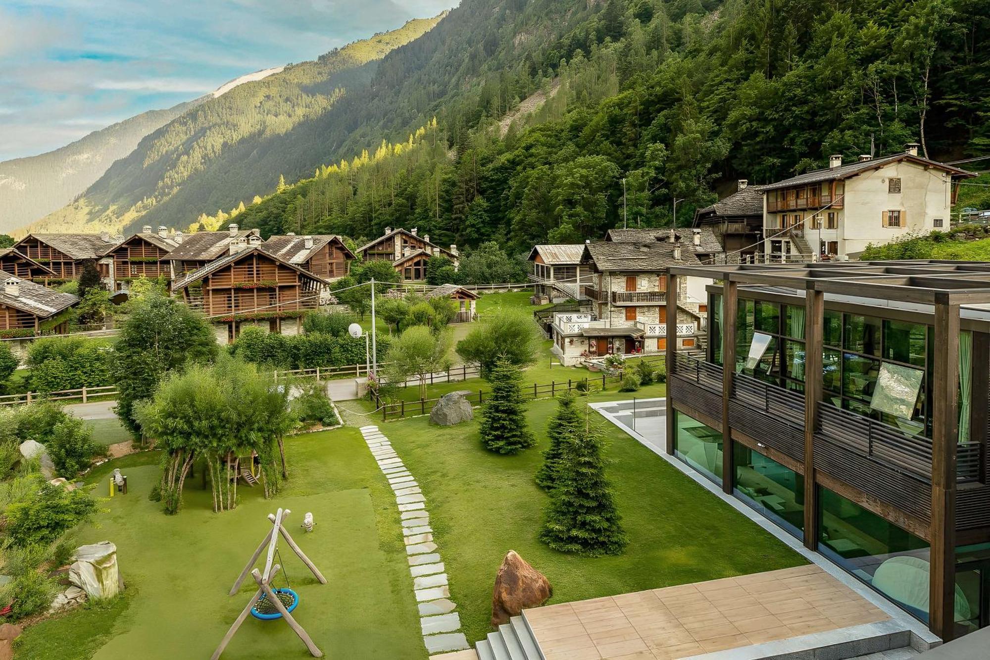 Mirtillo Rosso Family Hotel Alagna Valsesia Esterno foto